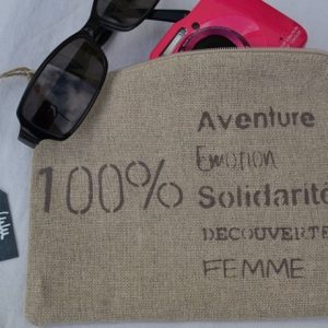 Pochette 100% Aventure argile en lin – Made in France
